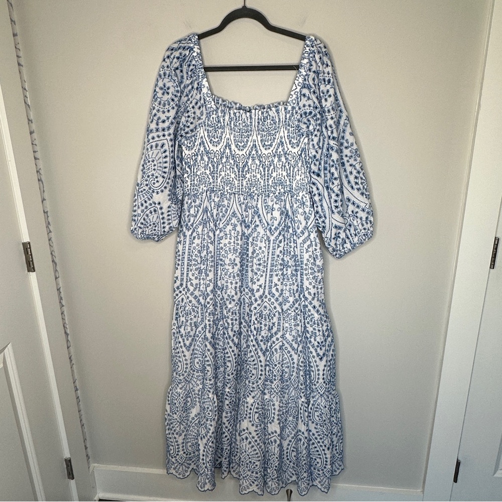 City Chic Brodie 2 Tone Eyelet Maxi Dress Cottagecore Preppy Size Small (16) - Picture 12 of 15